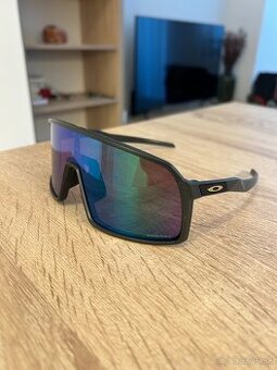 Oakley Sutro