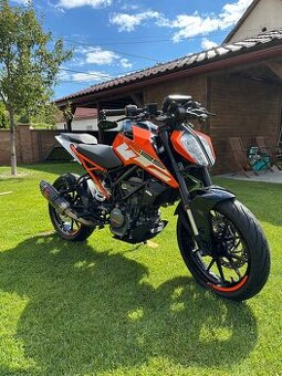 KTM Duke 125
