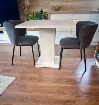 Biely jedalensky stol 80cm