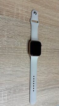 Apple Watch SE 1. generácie - pink