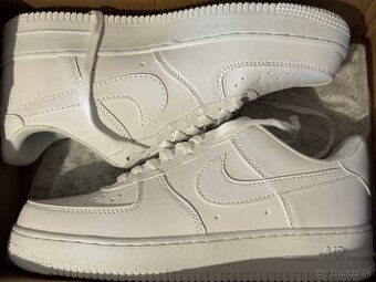 Predam nové nike airforce1 AF1 biele veľkosť 42