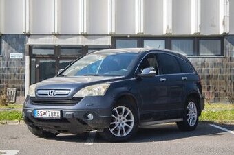 Honda CR-V - AJ NA SPLÁTKY