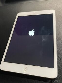 iPad Mini 1st gen na náhradné diely