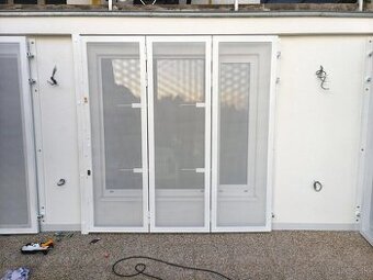 Kovovýroba a drevovýroba ,montáže ,opravy,sústruženie.