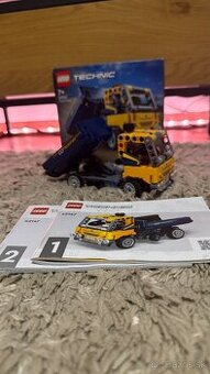 REZERVOVANÉ -🚚 LEGO Technic 42147 – Dump Truck (Nákladiak)