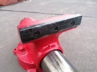 Predám zverák YORK 125