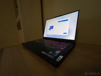 LENOVO Legion Pro 5 16IRX8