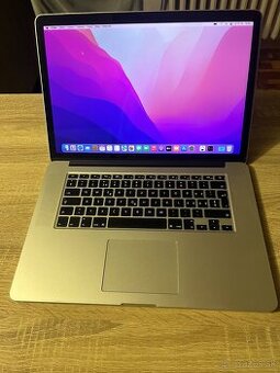 MacBook Pro 15inch 2015 / 16GB/500GB Nova batéria TOP stav