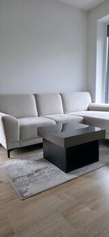 Konferenčný stolík