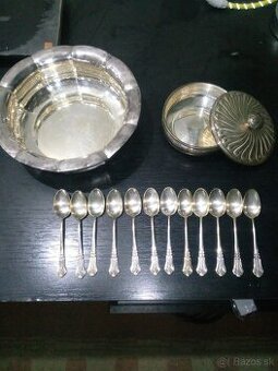 Strieborne predmety.