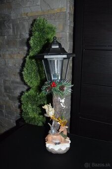 Zahradne solarne svetlo