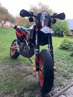 KTM 690 SMC R