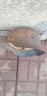 Predám starú prilbu