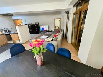 Predaj kompletne zrekonštruovaného 3 izb.bytu,94m2 - Bytča
