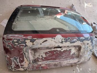 Piate dvere (kufor) Octavia I