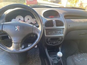 Predam Peugeot 206