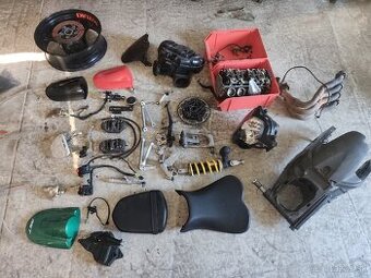 Diely suzuki gsxr 600/750 2006/07