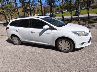 Predam Ford Focus 1.0 ecoboost kombi