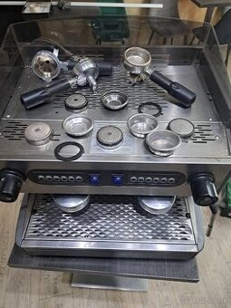 Profi dvojpakovy kavovar + mlyncek na kavu