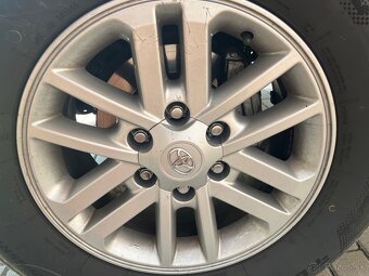 Hilux Kolesa 6x139 R17 - 1