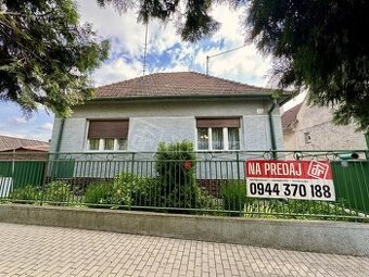 Príjemný a dobre dispozične riešený RD s garážou v…