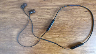JBL TUNE 160BT Bluetooth slúchadlá – výdrž 6 h