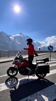 GIVI Trekker Outback EVO 48 – čierny kufor na motorku