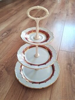 Porcelánový etažér