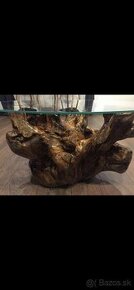 Rucne robeny strom-kmen- stol
