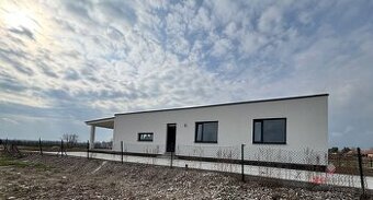 Novostavba rodinný dom Práznovce/ murovaný