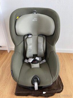 AUTOSEDAČKA BRITAX RÖMER Trifix 2 i-Size