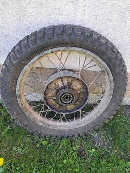 Predám zadné koleso na jawa kyvačka