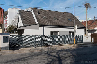 Na predaj rodinný dom so 4 bytmi - Bratislava, Vrakuňa