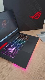 Asus ROG Strix