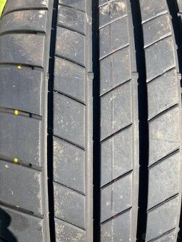 Bridgestone 225/45 r18