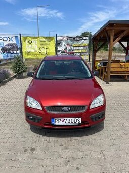 🔴 FORD FOCUS 1.6i – spoľahlivý benzínový hatchback