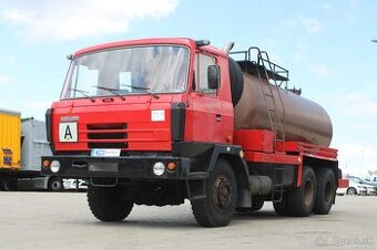 Tatra T815, 6X6, 11m³, FEKÁLNÍ VŮZ