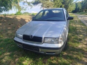 Škoda Octavia 1.6 benzín 55kW