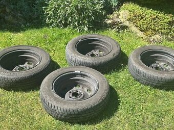 Sada 4x plechové disky + pneu 165/70 R14 Barum