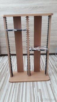 DVD stojan