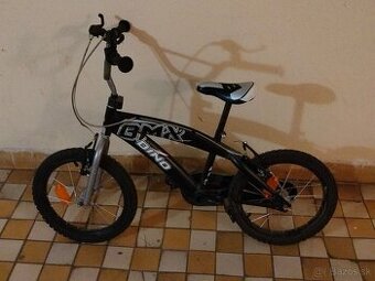 Predám detské 2x bicykel a kolobežku