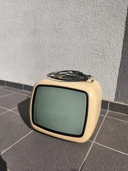 Tesla retro televízor