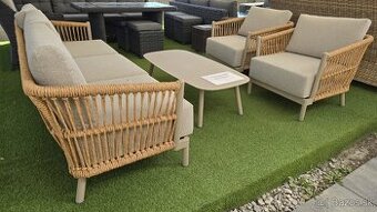 Záhradná Vypletaná súprava