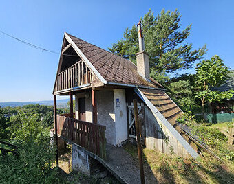 Záhrada so záhradnou chatou pri Bratislave - 1