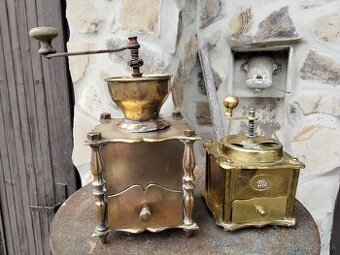 Mosadzné mlynčeky na kávu