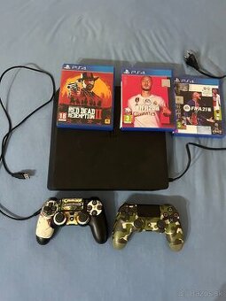 Playstation 4 Slim + dva ovládače + hry