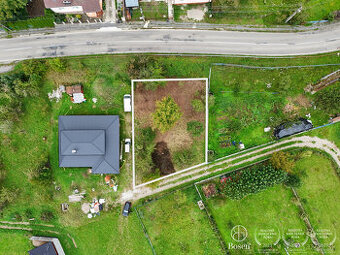 BOSEN | Na predaj stavebný pozemok 648 m² - Skalka nad Váhom - 1
