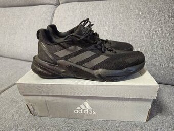 Nové tenisky Adidas.