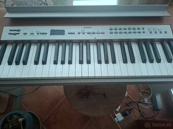 YAMAHA P120