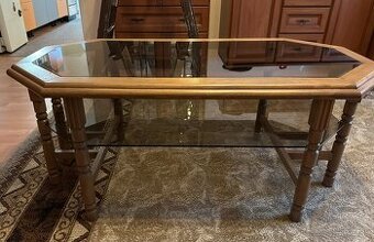 Konferenčný stolík